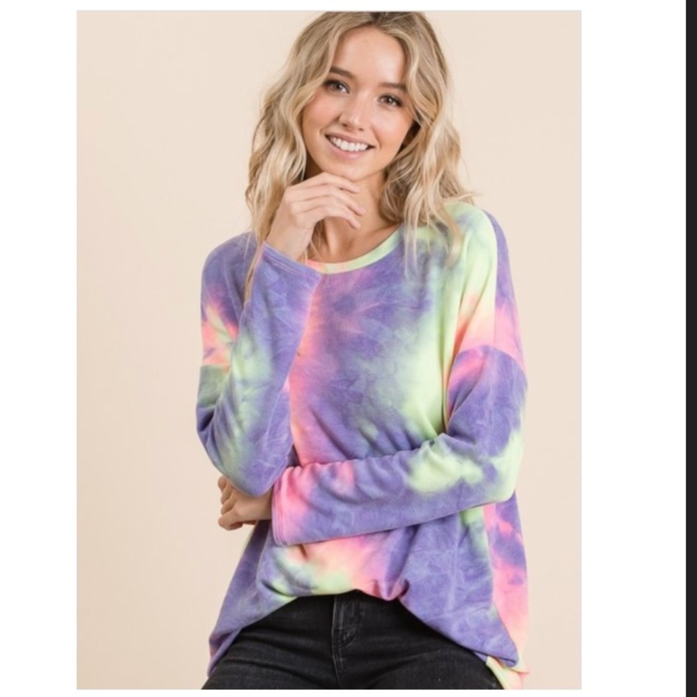 Small left ❤️tie-dye tunic top - Picture 6 of 10